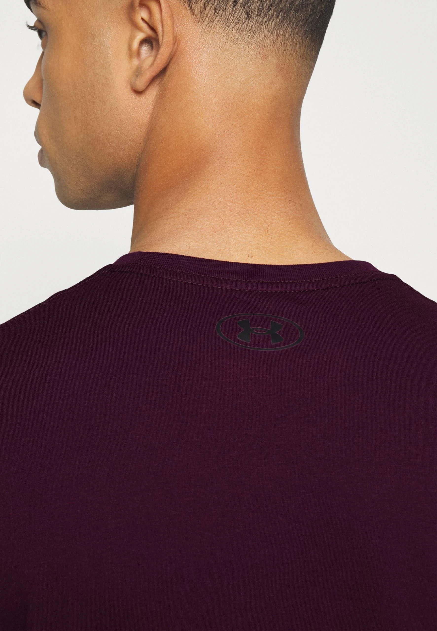 SPORTSTYLE - T-shirt basic - purple stone Under Armour SPORTSTYLE - T-shirt Basic - Purple Stone -Under Armour shop 052c7a13811e489ab062b8bc5746203d scaled