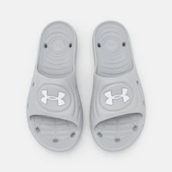 Under Armour LOCKER IV - Sandały Kąpielowe - Grey 2 Under Armour LOCKER IV - Sandały Kąpielowe - Grey -Under Armour shop 0817c7479e1849f2b595aa6914a8cc6c scaled