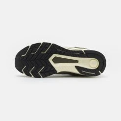 Under Armour FLUX - Obuwie Treningowe - Dark Green -Under Armour shop 0b5bdce9823a459cadd5a80dad2cd382 scaled