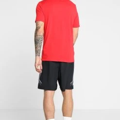 Under Armour BOXED STYLE - T-shirt Z Nadrukiem - Red/steel -Under Armour shop 11f2a7da7dec4d32911f8742ce3498cc