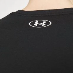 Under Armour ROCK BRAHMA BULL - T-shirt Z Nadrukiem - Black / / Ivory -Under Armour shop 1233fadaf619466a963520e93ce67643 scaled