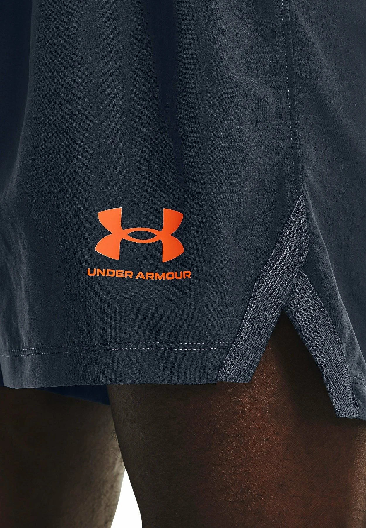 ACCELERATE - Krótkie spodenki sportowe - downpour gray Under Armour ACCELERATE - Krótkie Spodenki Sportowe - Downpour Gray -Under Armour shop 17f0dcea3af149549e0046ea33d1a41d