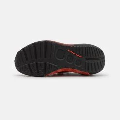 Under Armour UA HOVR PHANTOM 3 RFLCT - Obuwie Do Biegania Treningowe - Black/bolt Red 4 Under Armour UA HOVR PHANTOM 3 RFLCT - Obuwie Do Biegania Treningowe - Black/bolt Red -Under Armour shop 1a5f8ccdd64f4071bf61c30e245aa0a7 scaled