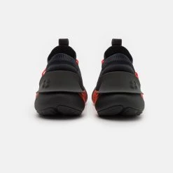 Under Armour UA HOVR PHANTOM 3 RFLCT - Obuwie Do Biegania Treningowe - Black/bolt Red 2 Under Armour UA HOVR PHANTOM 3 RFLCT - Obuwie Do Biegania Treningowe - Black/bolt Red -Under Armour shop 1db22a97c0ca442b93060616249ac22e scaled
