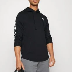 Under Armour Bluza - Black/white 3 Under Armour Bluza - Black/white -Under Armour shop 209163cc96274b1492d57375bdf5ef9a scaled