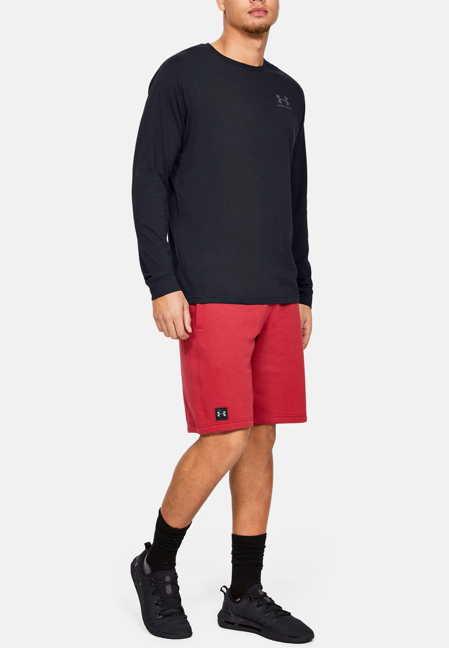 Under Armour SPORTSTYLE LEFT CHEST - Koszulka Sportowa - Black 1 Under Armour SPORTSTYLE LEFT CHEST - Koszulka Sportowa - Black