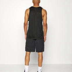 Under Armour PERIMETER - Krótkie Spodenki Sportowe - Black -Under Armour shop 22e0b2c2c4e84d7f9c9a4da2b372a4cb scaled