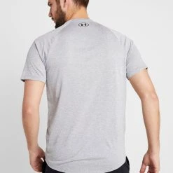 Under Armour UA TECH 2.0 SS - T-shirt Basic - Steel Light Heather/black 2 Under Armour UA TECH 2.0 SS - T-shirt Basic - Steel Light Heather/black -Under Armour shop 234611dd06244713b04a880c6aded1fc scaled