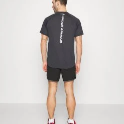 Under Armour HIIT WOVEN - Krótkie Spodenki Sportowe - Black/pitch Gray -Under Armour shop 32e56c26bc244293a4404d339b2790b6 scaled