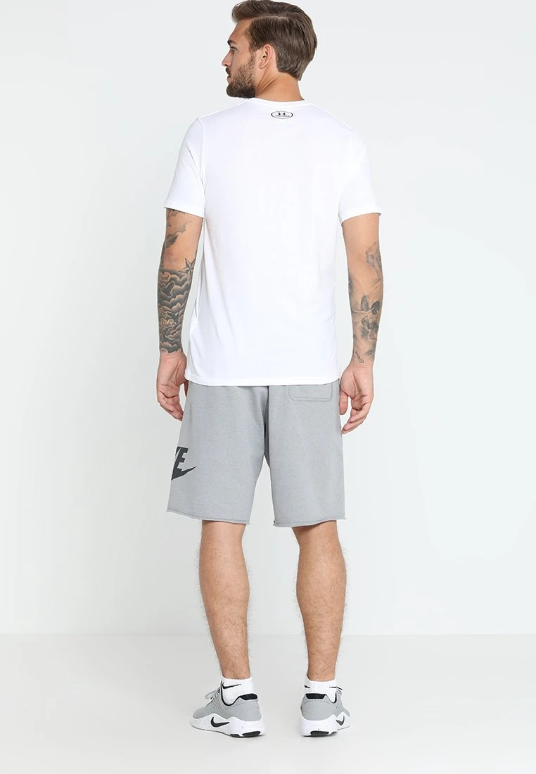 SPORTSTYLE LC SS - T-shirt basic - white/black Under Armour SPORTSTYLE LC SS - T-shirt Basic - White/black -Under Armour shop 39f29619751449fe8562e5f9c2b7e511