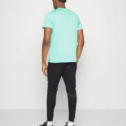 Under Armour STORM PANTS - Spodnie Treningowe - Black/pitch Gray 2 Under Armour STORM PANTS - Spodnie Treningowe - Black/pitch Gray -Under Armour shop 3cb7409dfd9f4fe7924fd9073a290451 scaled