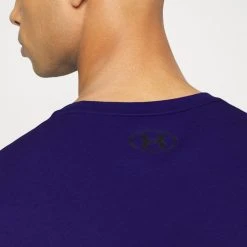 Under Armour SPORTSTYLE LEFT CHEST - Koszulka Sportowa - Sonar Blue/black 11 Under Armour SPORTSTYLE LEFT CHEST - Koszulka Sportowa - Sonar Blue/black -Under Armour shop 41c4c284f8eb48fb94a22e0522d43f2a scaled