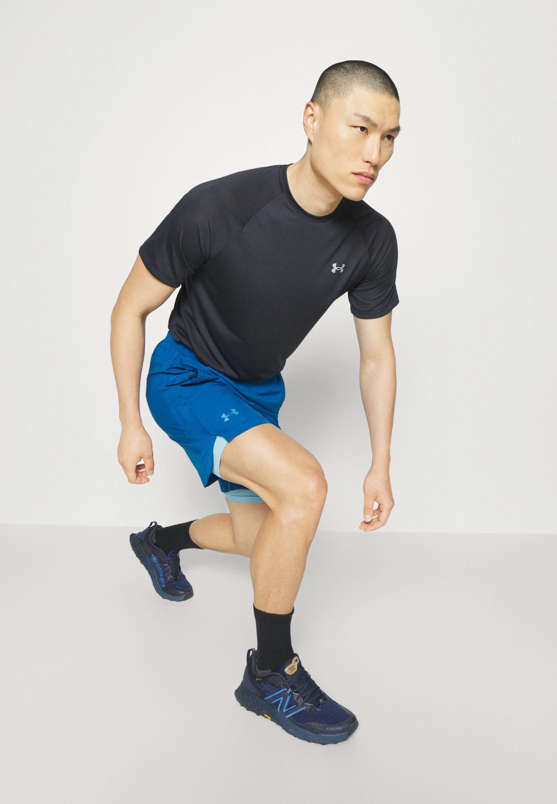 Under Armour LAUNCH 2-IN-1 SHORT - Krótkie Spodenki Sportowe - Varsity Blue/blizzard/ 4 Under Armour LAUNCH 2-IN-1 SHORT - Krótkie Spodenki Sportowe - Varsity Blue/blizzard/ - obrazek 4