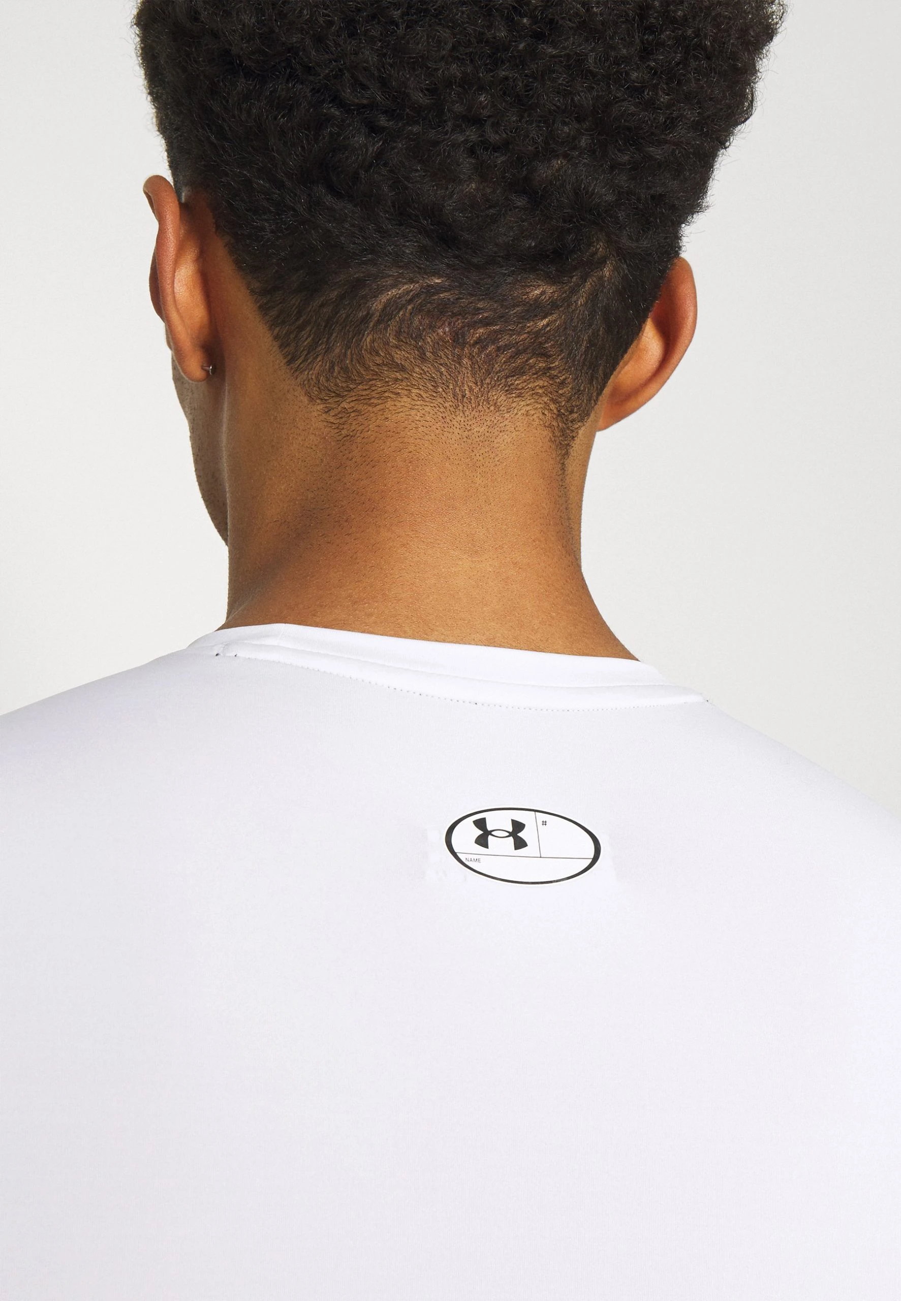 HEATGEAR ARMOUR - Bluzka z długim rękawem - white // black Under Armour HEATGEAR ARMOUR - Bluzka Z Długim Rękawem - White // Black -Under Armour shop 44996781f57644a0a6eb1040c718111a scaled