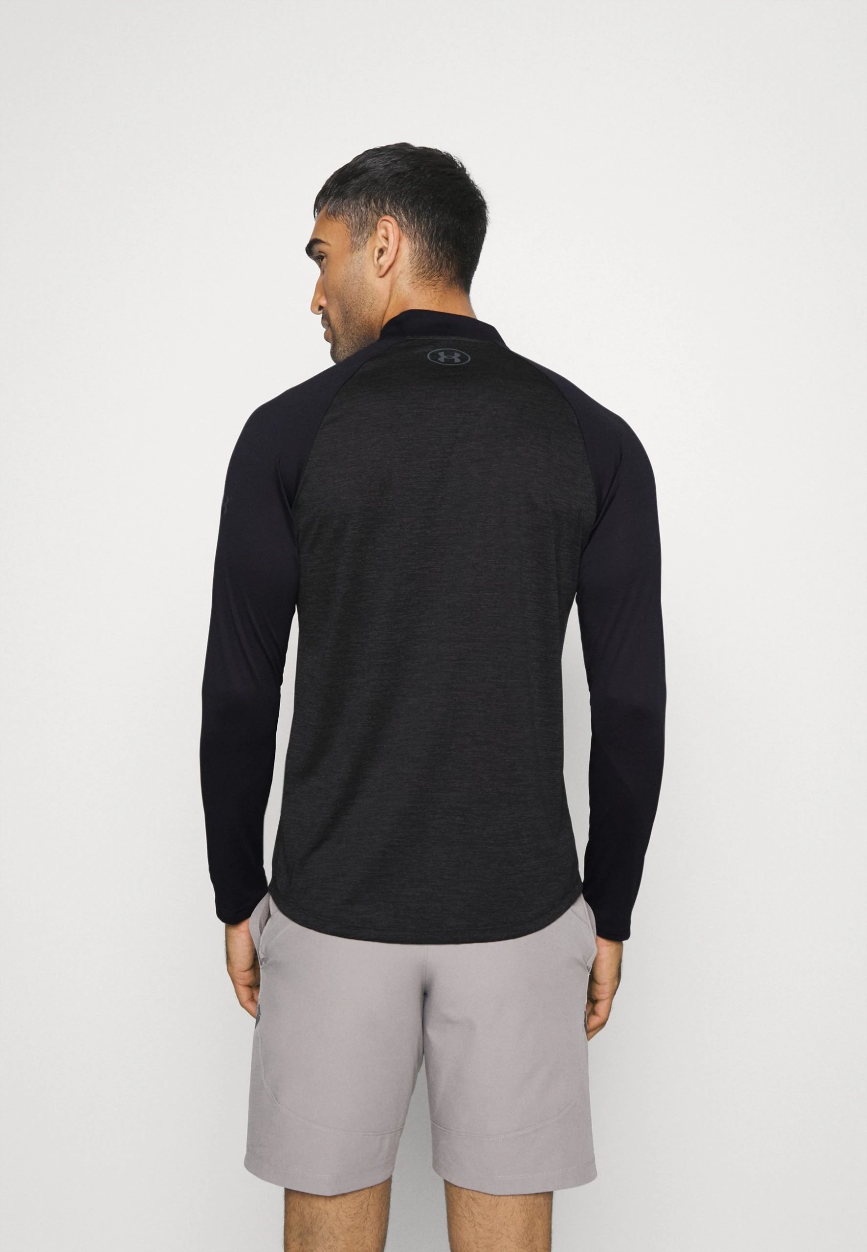 TECH 2.0 NOVELTY ZIP - Bluzka z długim rękawem - black/pitch gray Under Armour TECH 2.0 NOVELTY ZIP - Bluzka Z Długim Rękawem - Black/pitch Gray -Under Armour shop 4869b76e6893488eb5f2a43897d564cc scaled