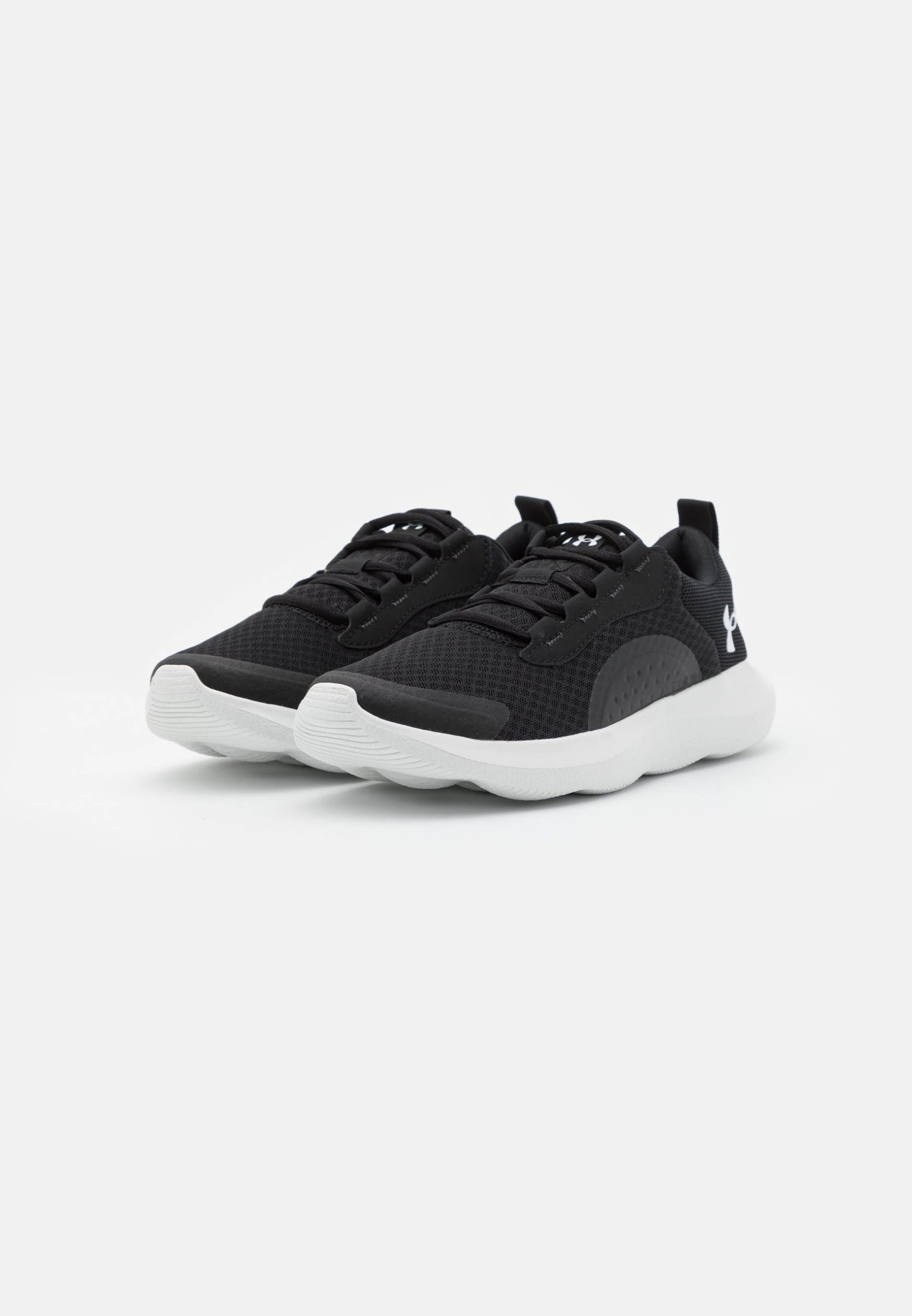Under Armour VICTORY - Obuwie Do Biegania Treningowe - Black 2 Under Armour VICTORY - Obuwie Do Biegania Treningowe - Black - obrazek 2