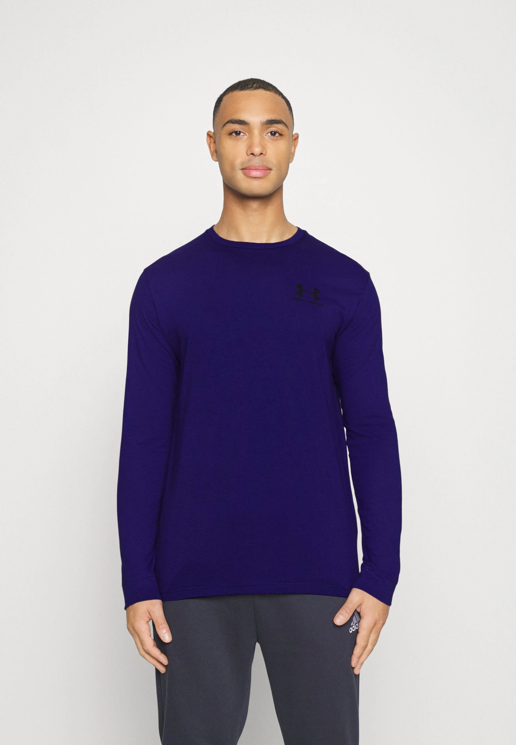 Under Armour SPORTSTYLE LEFT CHEST - Koszulka Sportowa - Sonar Blue/black 1 Under Armour SPORTSTYLE LEFT CHEST - Koszulka Sportowa - Sonar Blue/black