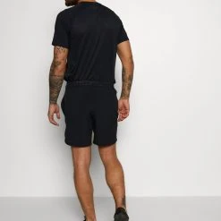 Under Armour STRETCH - Krótkie Spodenki Sportowe - Black/metallic Solder -Under Armour shop 53cbfab2db8c493187ef3e4f182e1bb1 scaled