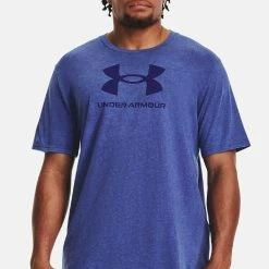 Under Armour SHORT SLEEVE GRAPH UA WASH TONAL SPORTSTYLE SS - T-shirt Z Nadrukiem - Sonar Blue Medium Heather