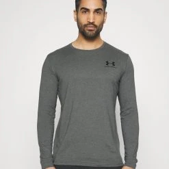 Under Armour SPORTSTYLE LEFT CHEST - Koszulka Sportowa - Pitch Gray Medium Heather/black