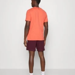 Under Armour VANISH SHORTS - Krótkie Spodenki Sportowe - Dark Maroon/beta -Under Armour shop 627146c36fd14e24a7f22b4e9ff36a81 scaled