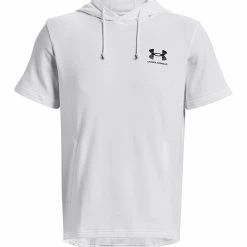 Under Armour UA RIVAL TERRY NOV SS - T-shirt Z Nadrukiem - White -Under Armour shop 62923a4a753241af9d669e87fad55b94