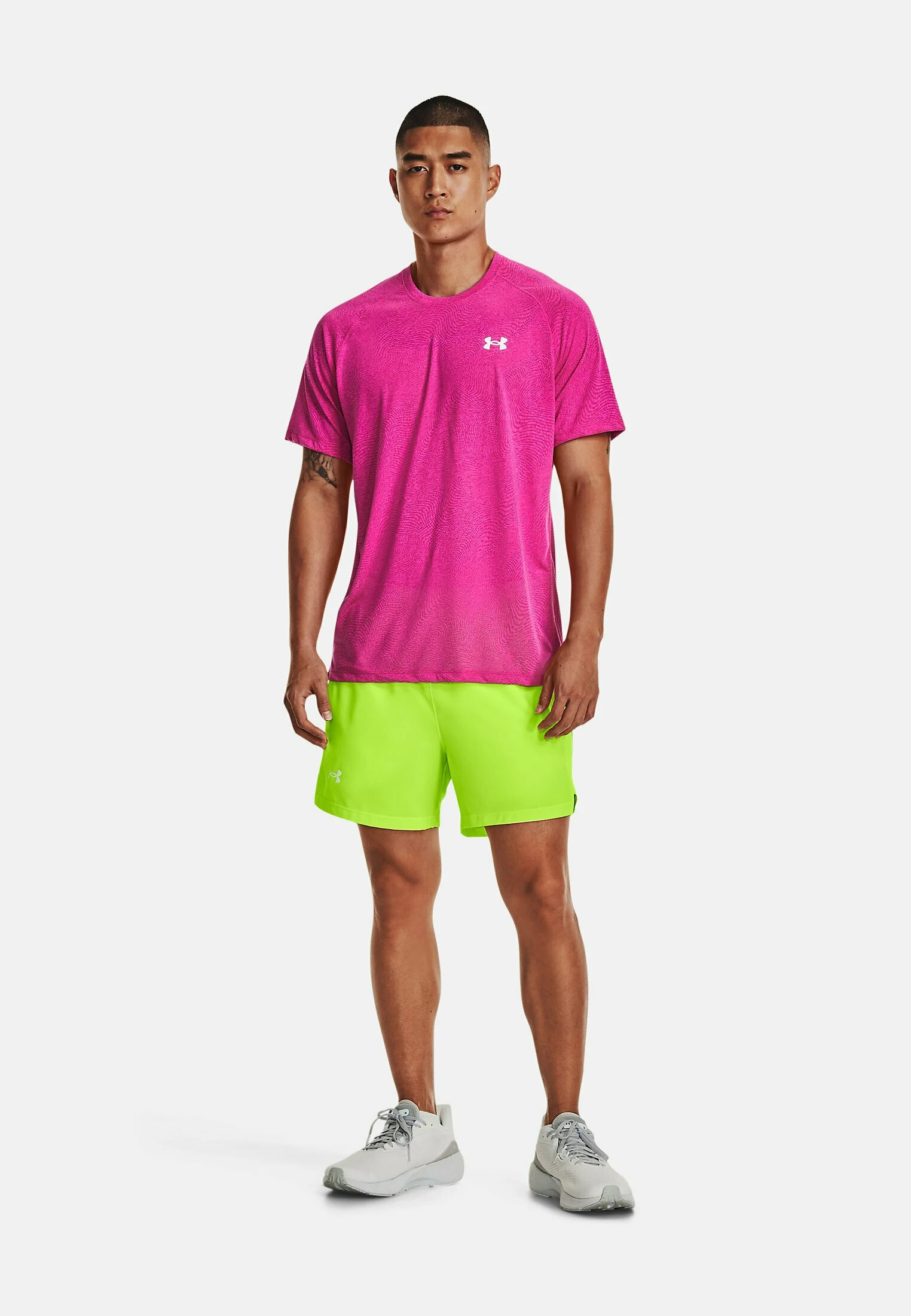 LAUNCH - Krótkie spodenki sportowe - lime surge Under Armour LAUNCH - Krótkie Spodenki Sportowe - Lime Surge -Under Armour shop 62eece39bc994cb4843317139de7d938