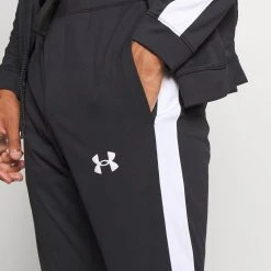Under Armour Dres - Black -Under Armour shop 67383dc179474ef0afafaaef3f93eb55 scaled
