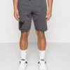 Under Armour ROCK BULL - Krótkie Spodenki Sportowe - Pitch Gray/black