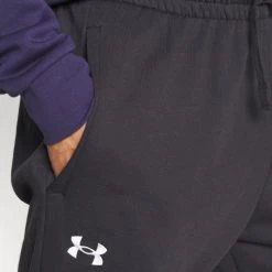 Under Armour RIVAL JOGGERS - Spodnie Treningowe - Black/white -Under Armour shop 6e7a5de219b1433db28da5085dc819f3 scaled