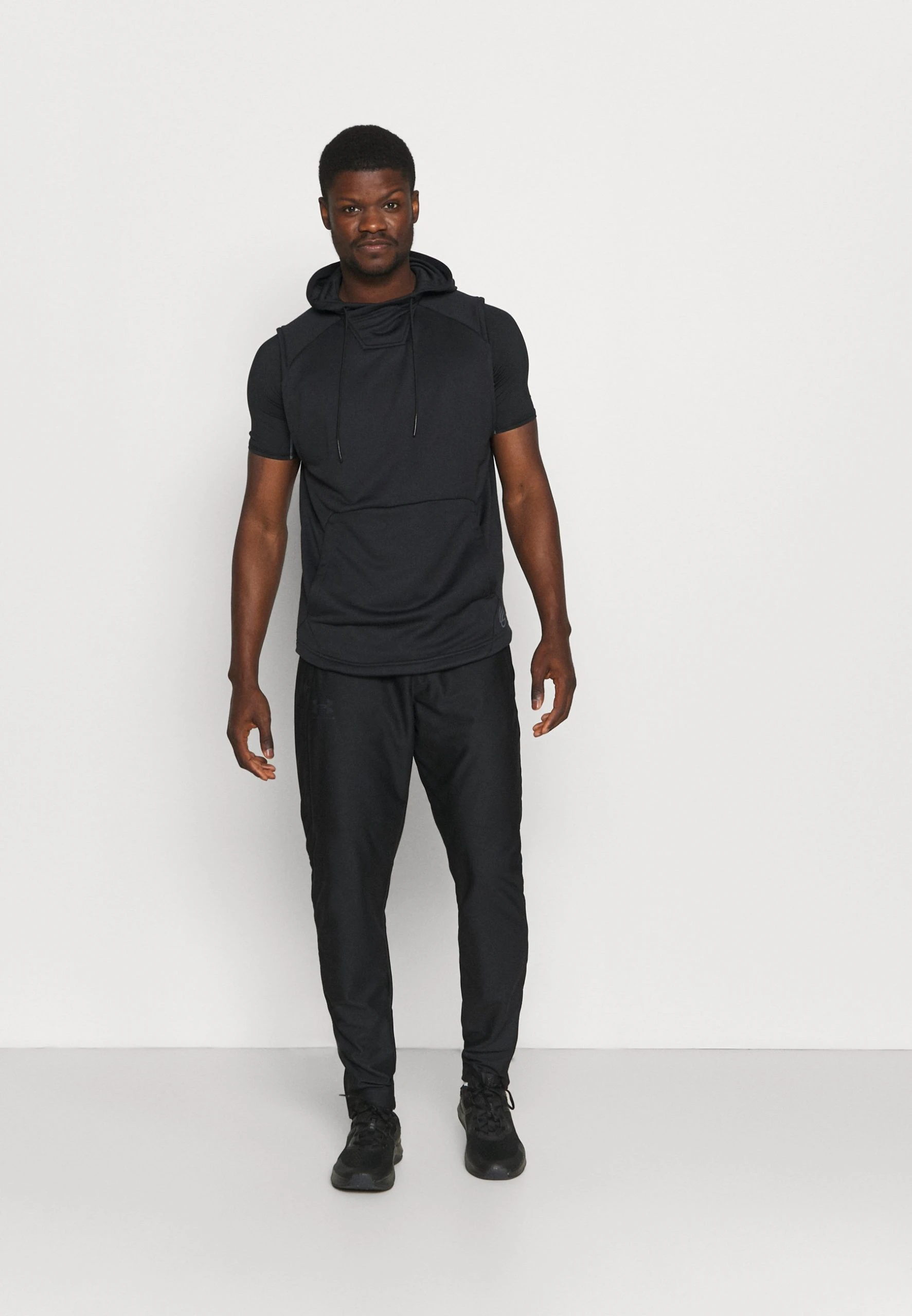 Under Armour Spodnie Treningowe - Black 2 Under Armour Spodnie Treningowe - Black - obrazek 2