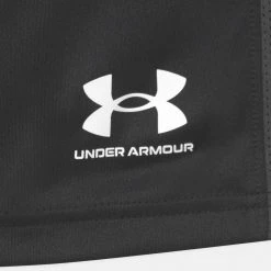 Under Armour CHALLENGER - Krótkie Spodenki Sportowe - Black/white -Under Armour shop 779b9e3d99184a9daa2e1859e652a166 scaled
