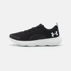 Under Armour VICTORY - Obuwie Do Biegania Treningowe - Black