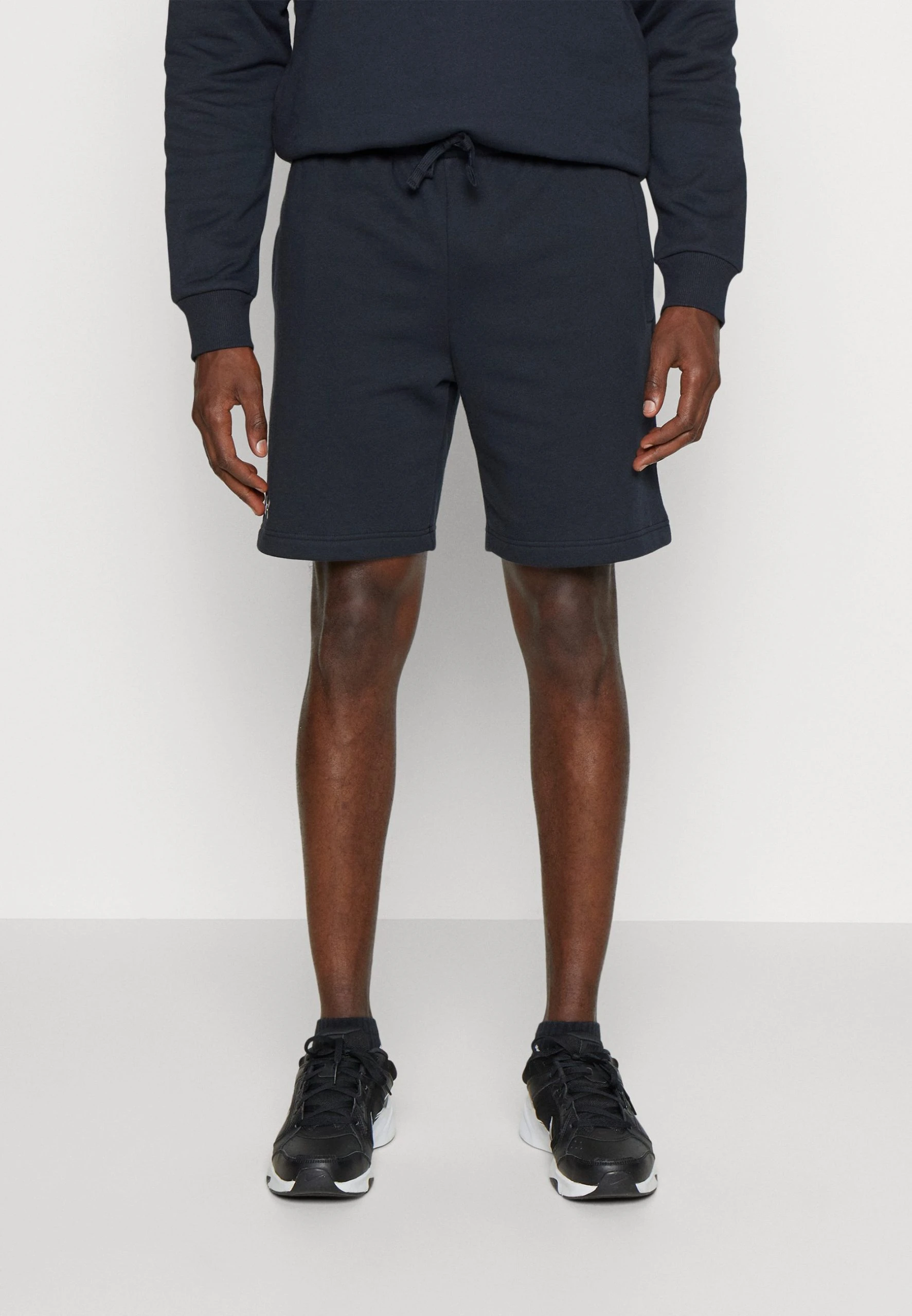 RIVAL - Krótkie spodenki sportowe - black/white Under Armour RIVAL - Krótkie Spodenki Sportowe - Black/white -Under Armour shop 7e2a750a7597461eb1a9c9c7e4cd1ca9 scaled