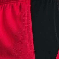 Under Armour BASELINE 10IN - Krótkie Spodenki Sportowe - Red -Under Armour shop 86f62170d44141b19d7df678749b965f scaled