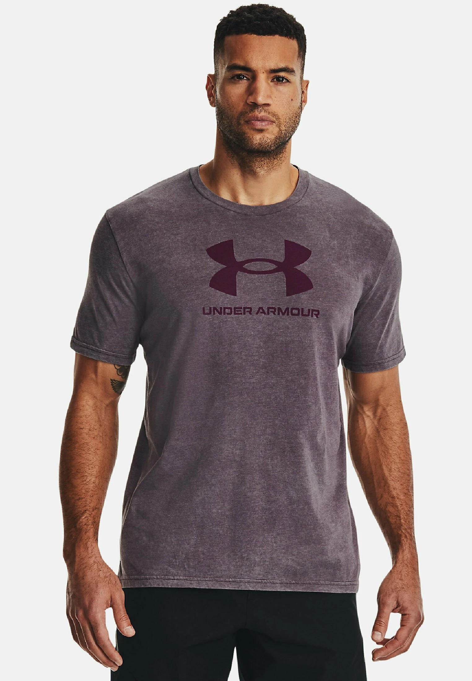 Under Armour SHORT SLEEVE GRAPH UA WASH TONAL SPORTSTYLE SS - T-shirt Z Nadrukiem - Purple Stone Medium Heather 1 Under Armour SHORT SLEEVE GRAPH UA WASH TONAL SPORTSTYLE SS - T-shirt Z Nadrukiem - Purple Stone Medium Heather