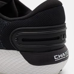 Under Armour CHARGED ROGUE - Obuwie Do Biegania Treningowe - Black 5 Under Armour CHARGED ROGUE - Obuwie Do Biegania Treningowe - Black -Under Armour shop 9012449d8ba544deab2d7d7e27cf09c2 scaled