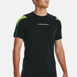 Under Armour SHORT-SLEEVES HG NOV - T-shirt Z Nadrukiem - Black