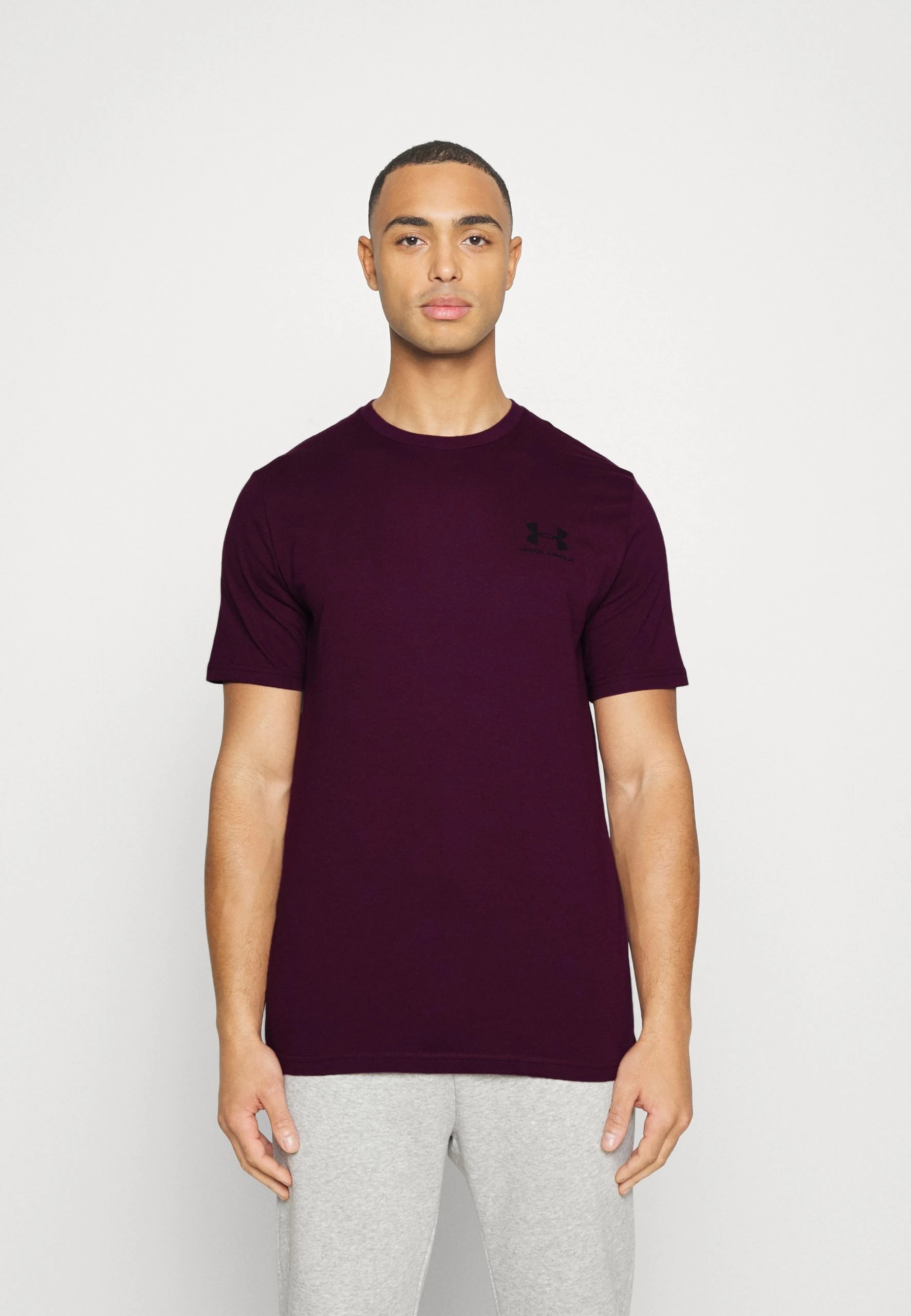 SPORTSTYLE - T-shirt basic - purple stone Under Armour SPORTSTYLE - T-shirt Basic - Purple Stone -Under Armour shop 916c539ec171405a9140d974d176747e scaled