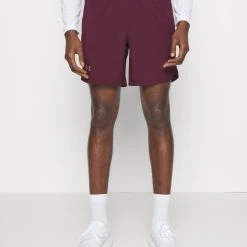Under Armour LAUNCH - Krótkie Spodenki Sportowe - Dark Maroon
