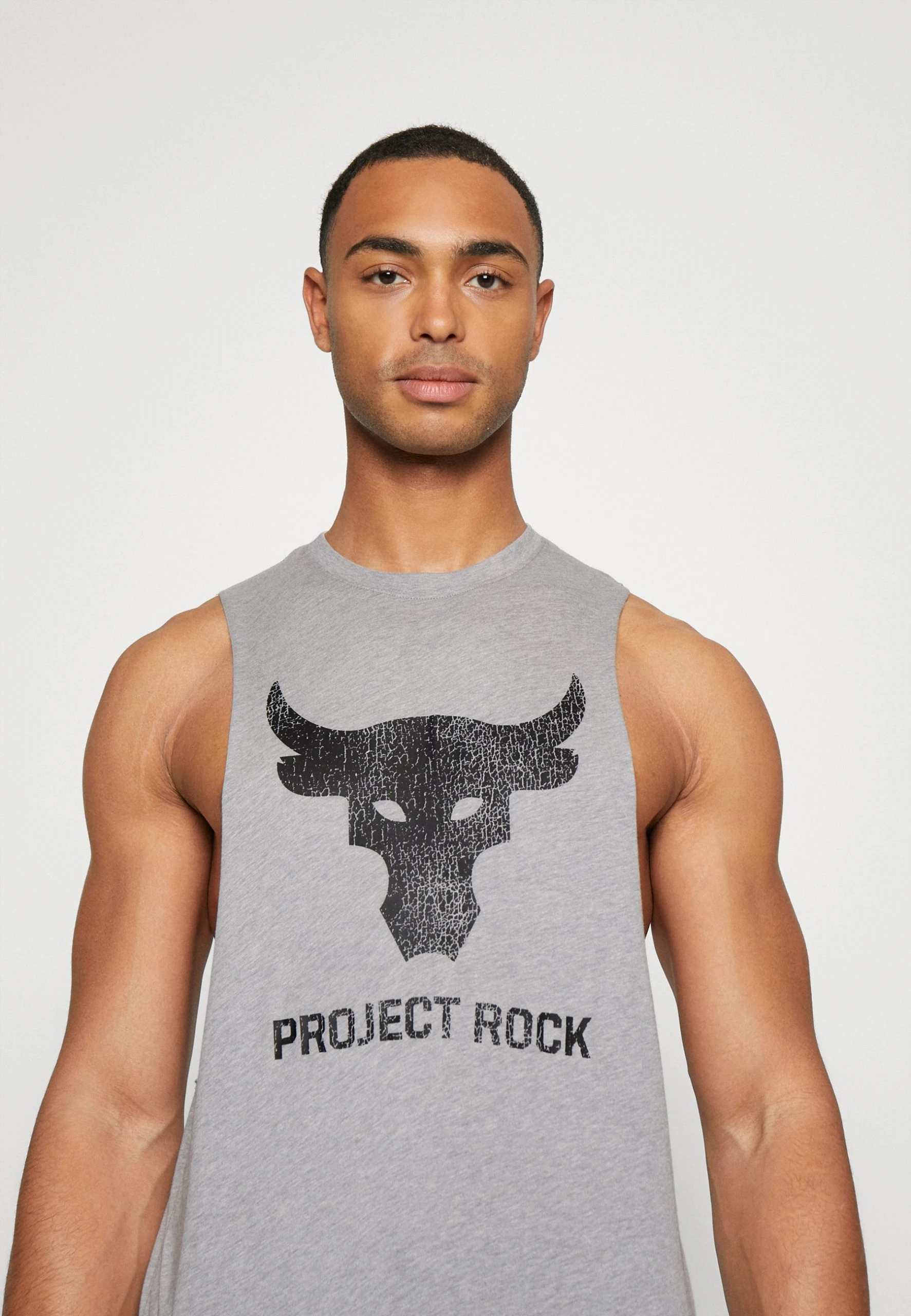 Under Armour PROJECT ROCK BRAHMA BULL TANK - Top - Steel Light Heather/black 4 Under Armour PROJECT ROCK BRAHMA BULL TANK - Top - Steel Light Heather/black - obrazek 4