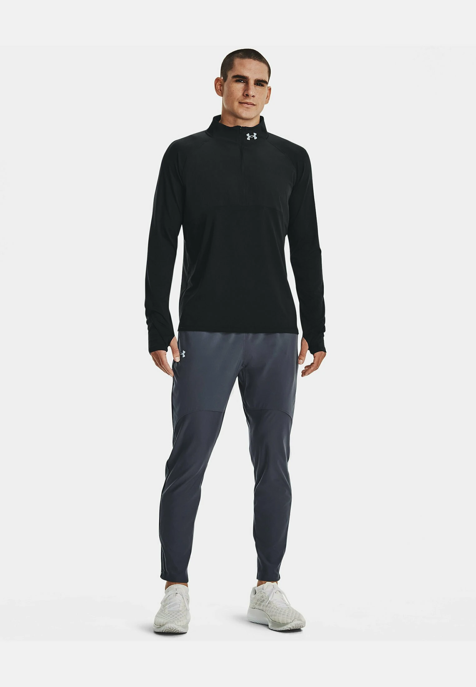 Under Armour QUALIFIER RUN - Spodnie Treningowe - Downpour Gray 2 Under Armour QUALIFIER RUN - Spodnie Treningowe - Downpour Gray - obrazek 2