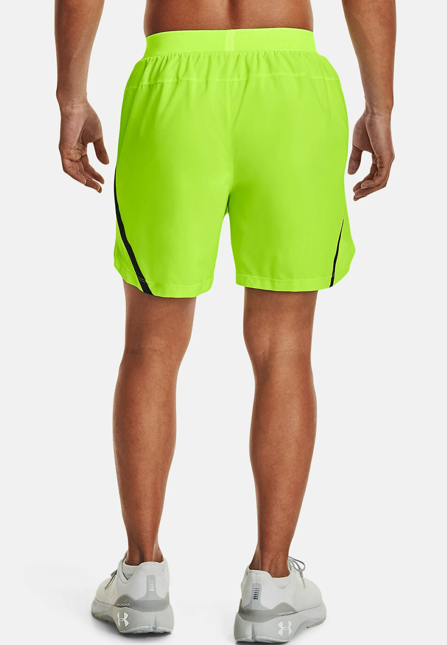 LAUNCH - Krótkie spodenki sportowe - lime surge Under Armour LAUNCH - Krótkie Spodenki Sportowe - Lime Surge -Under Armour shop 9974b43d8b044df18064047101d46689