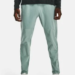 Under Armour QUALIFIER RUN - Spodnie Treningowe - Fresco Green