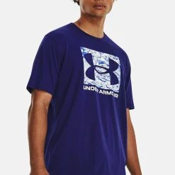 Under Armour ABC CAMO BOXED LOGO - T-shirt Z Nadrukiem - Sonar Blue
