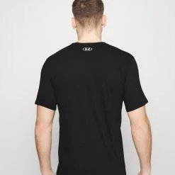 Under Armour ROCK BRAHMA BULL - T-shirt Z Nadrukiem - Black / / Ivory -Under Armour shop a94b0e7be98f4d369b0163e7c9092f55 scaled