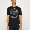 Under Armour PJT ROCK FAMILY - T-shirt Z Nadrukiem - Black/ivory