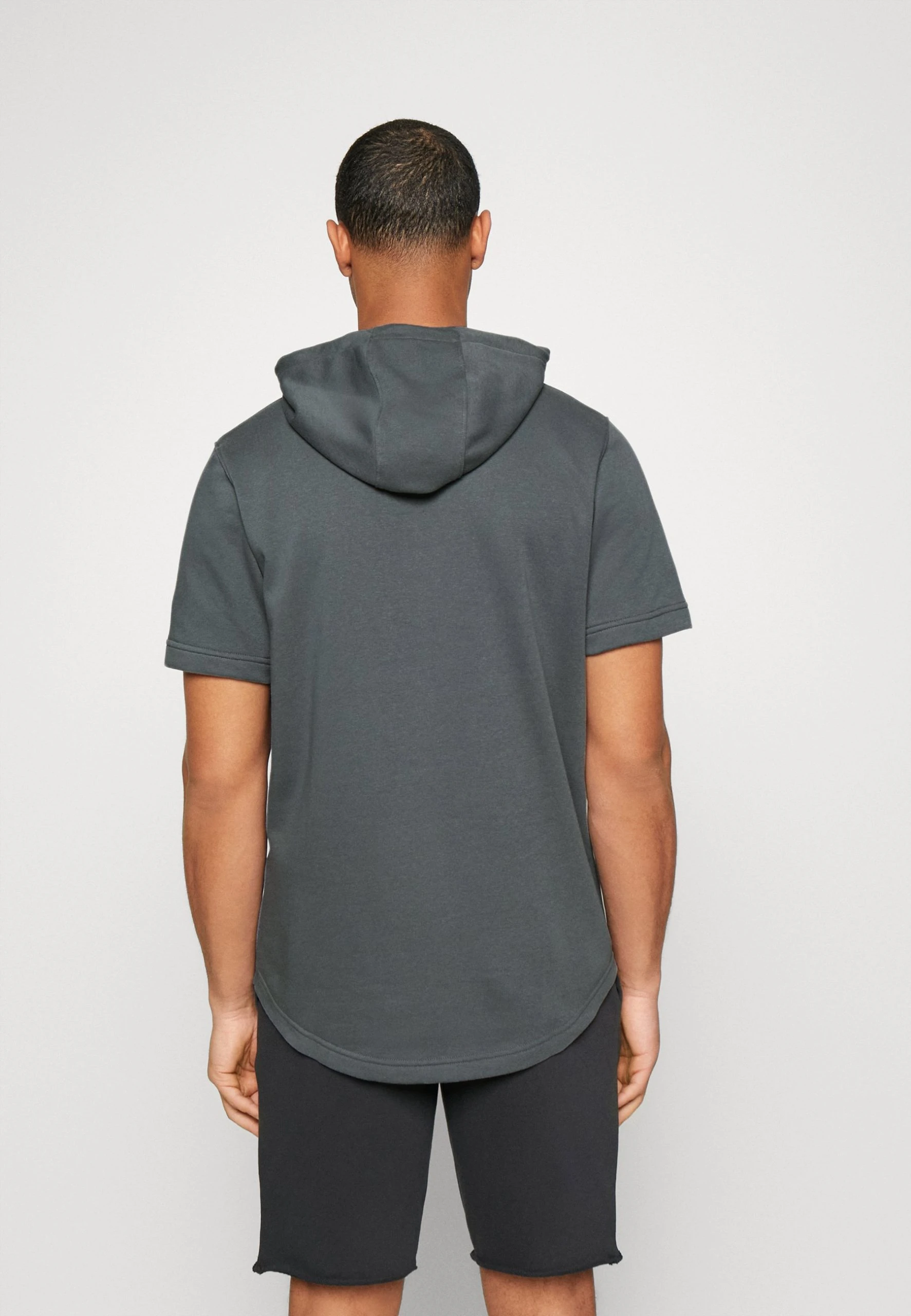 ROCK TERRY - T-shirt z nadrukiem - pitch gray/black Under Armour ROCK TERRY - T-shirt Z Nadrukiem - Pitch Gray/black -Under Armour shop b1b21cf3430f4bf68976537bda7aee09 scaled