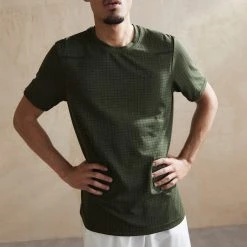 Under Armour SEAMLESS GRID - Koszulka Sportowa - Marine Green/black