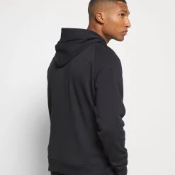 Under Armour RIVAL HOODIE - Bluza Z Kapturem - Black/onyx White 2 Under Armour RIVAL HOODIE - Bluza Z Kapturem - Black/onyx White -Under Armour shop b726068bb4b345bfa47e17202f79b344 scaled